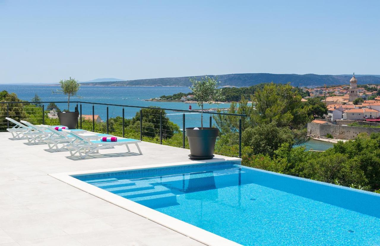 Unique Apartment With Private Pool Krk Town Extérieur photo