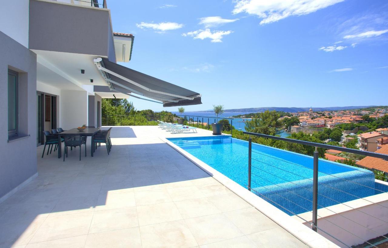 Unique Apartment With Private Pool Krk Town Extérieur photo