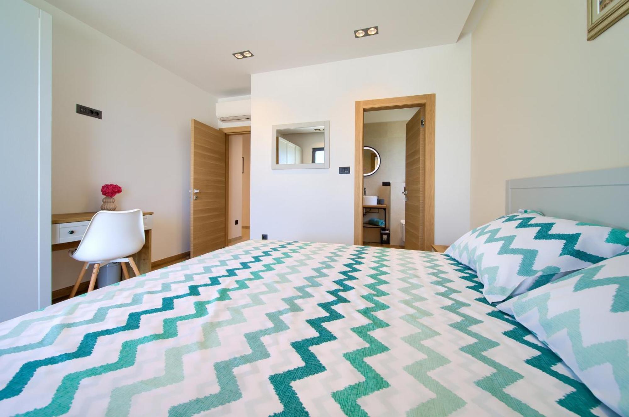 Unique Apartment With Private Pool Krk Town Extérieur photo
